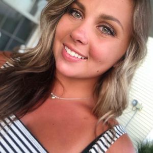 Meet your Posher, Mia